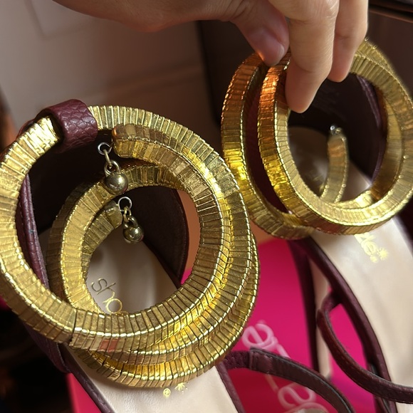 Heels Burgandy - Picture 8 of 8